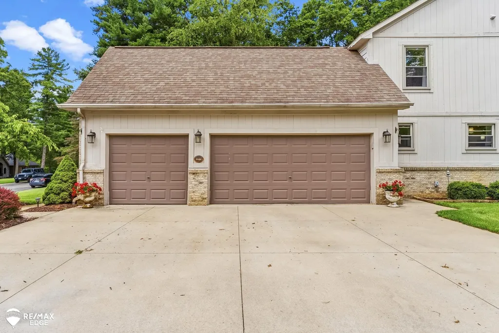 3311 Peregrine Way Marion Township MI 48843