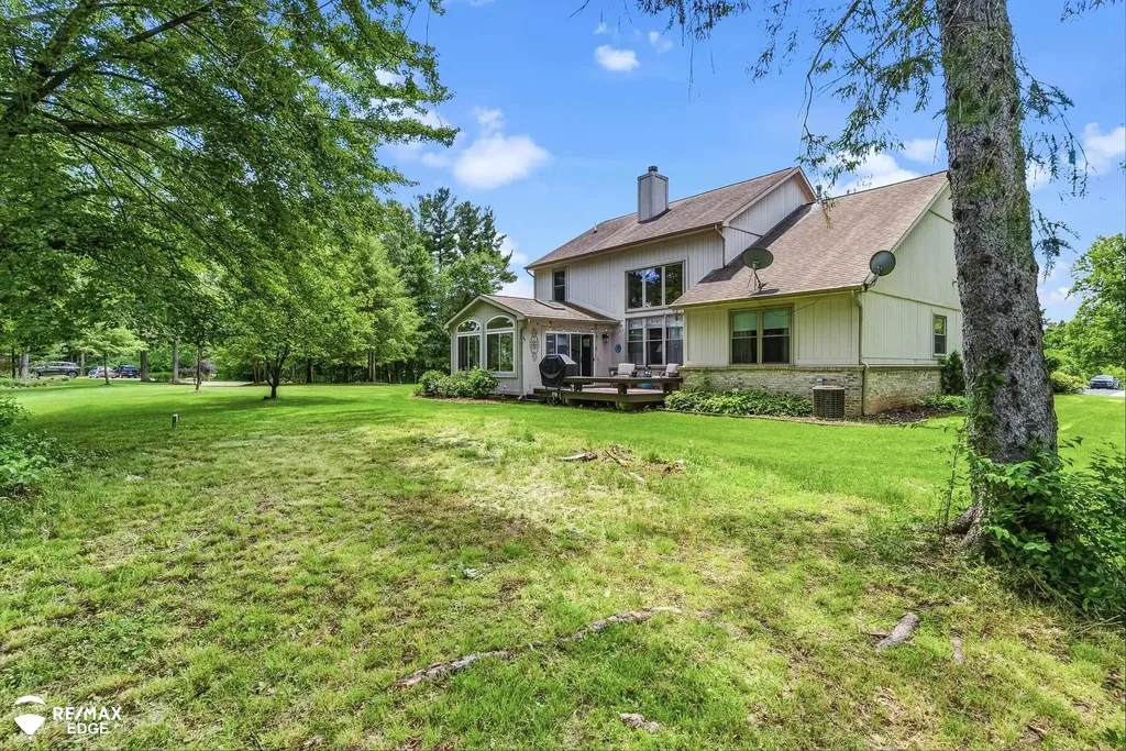 3311 Peregrine Way Marion Township MI 48843
