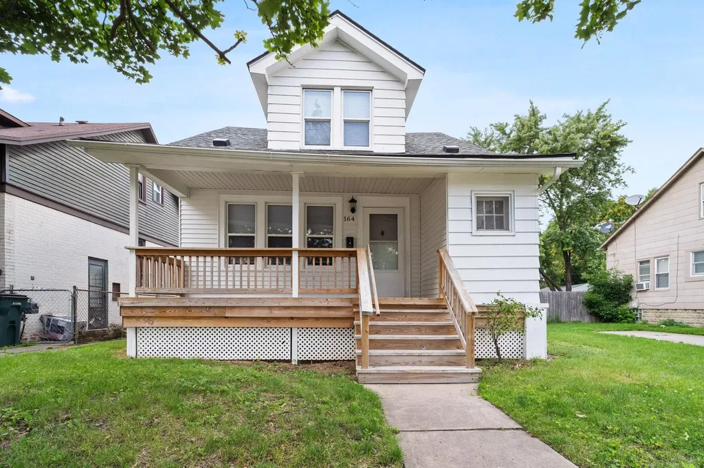 164 W Muir Avenue Hazel Park City MI 48030