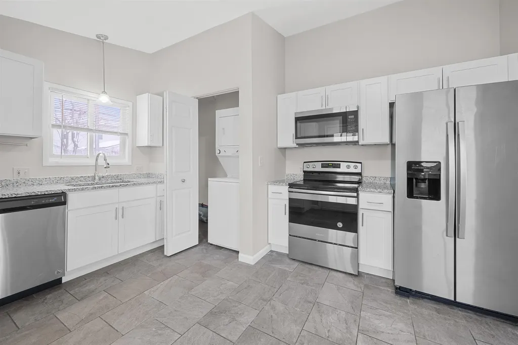 61 Madison Avenue Clawson City MI 48017