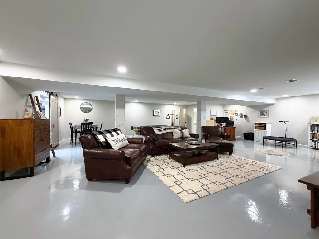 3520 W Farrand Road Vienna Charter Township MI 48420