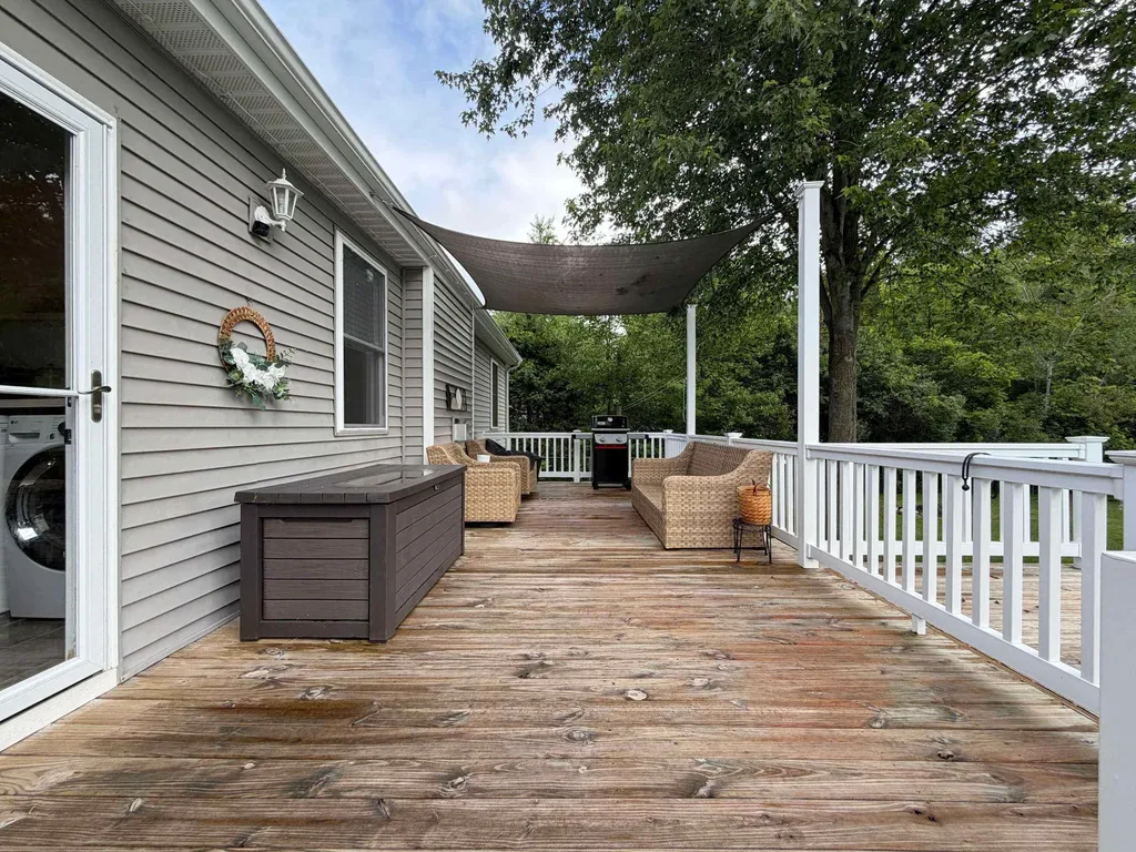 3520 W Farrand Road Vienna Charter Township MI 48420