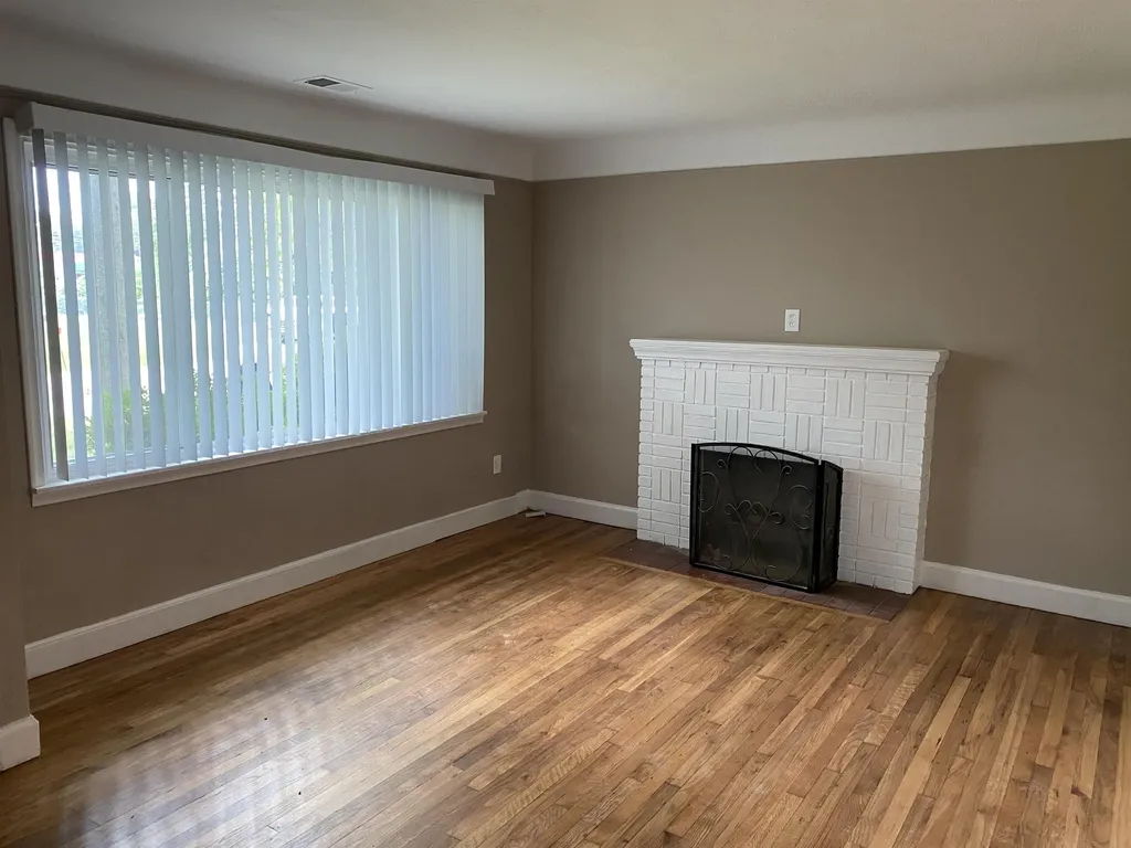 20640 Westhaven Avenue Southfield City MI 48075