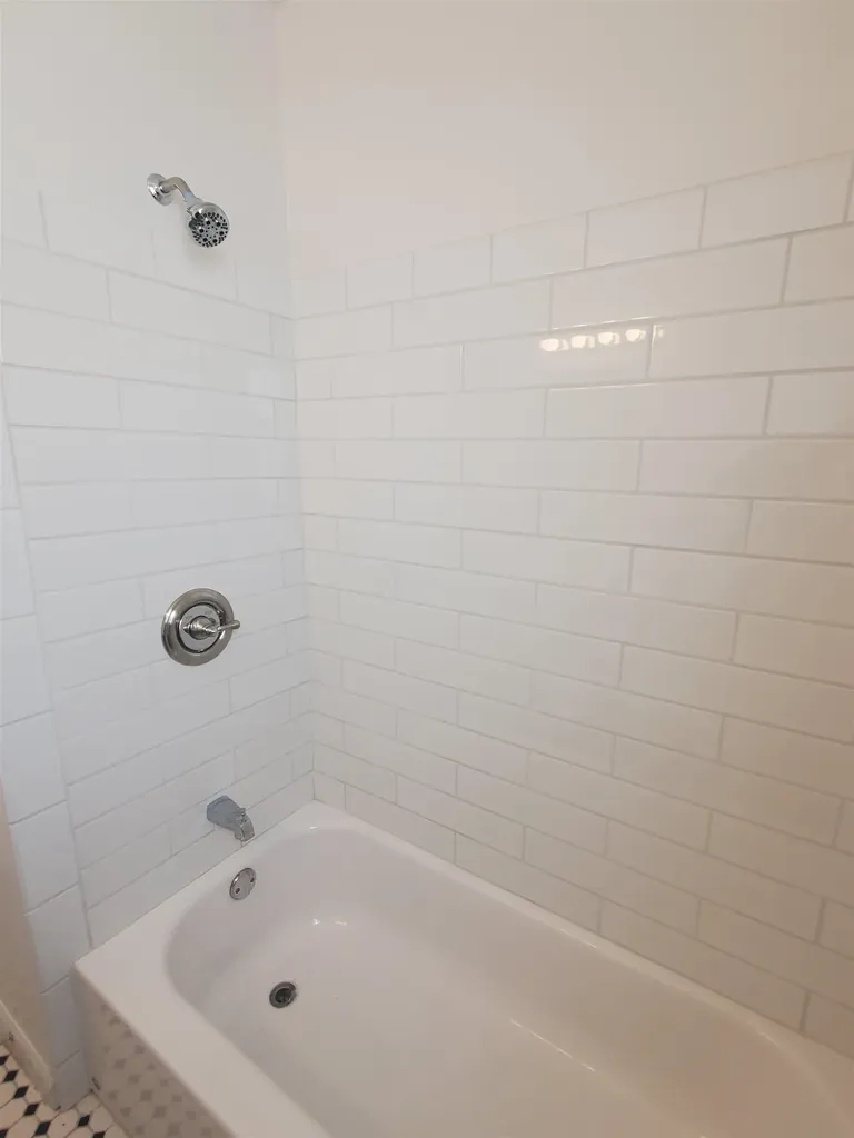15687 Ash Avenue Eastpointe City MI 48021
