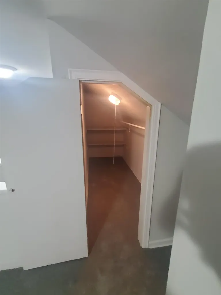 15687 Ash Avenue Eastpointe City MI 48021