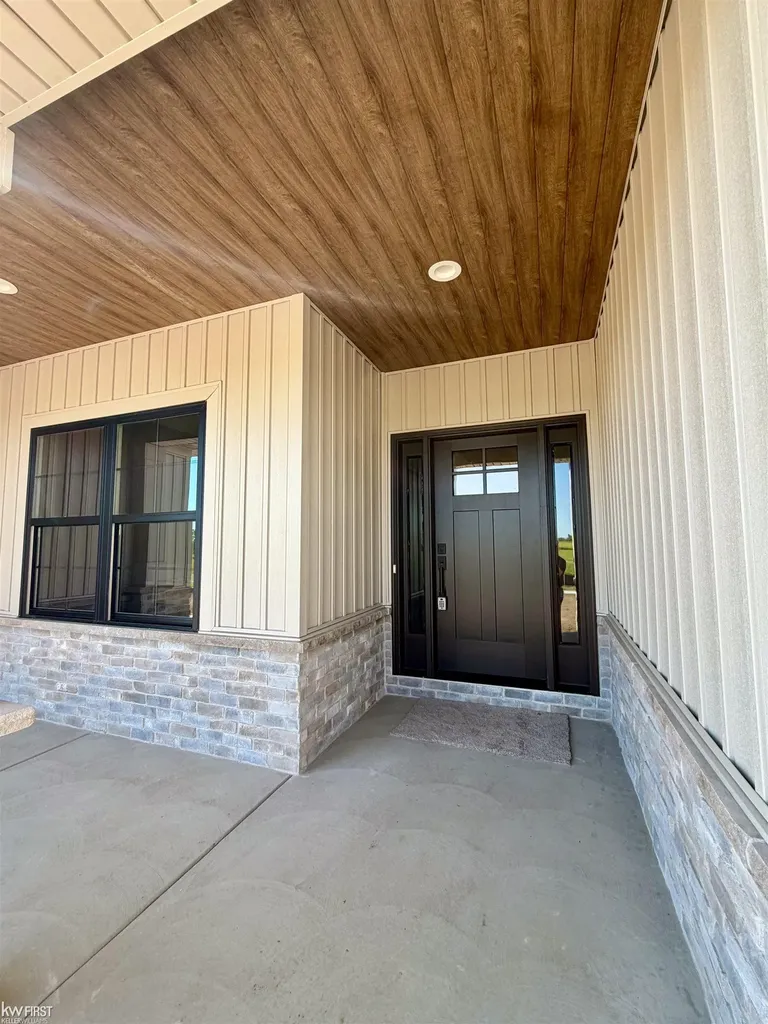 5483 Championship Drive Fenton Charter Township MI 48451