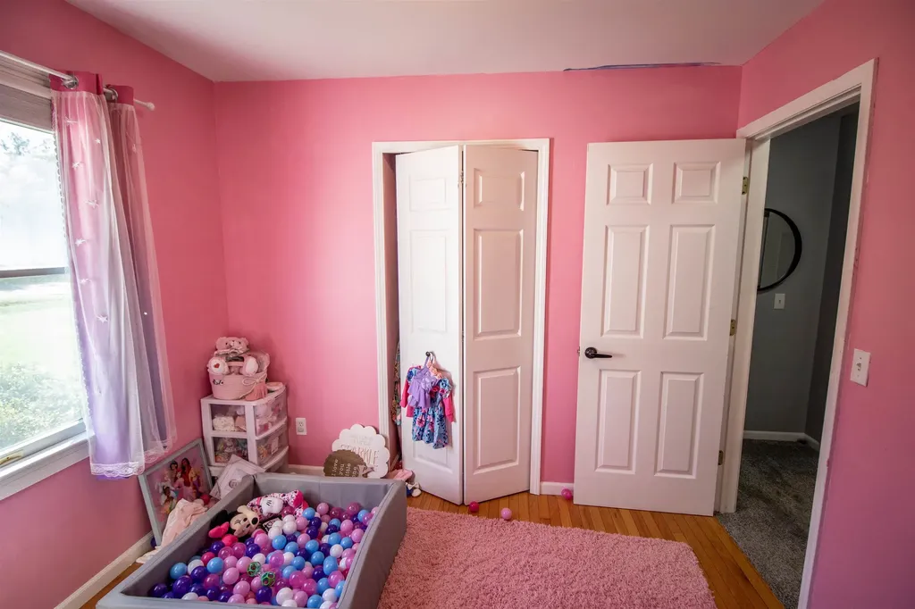 1389 N Long Lake Road Fenton Charter Township MI 48430