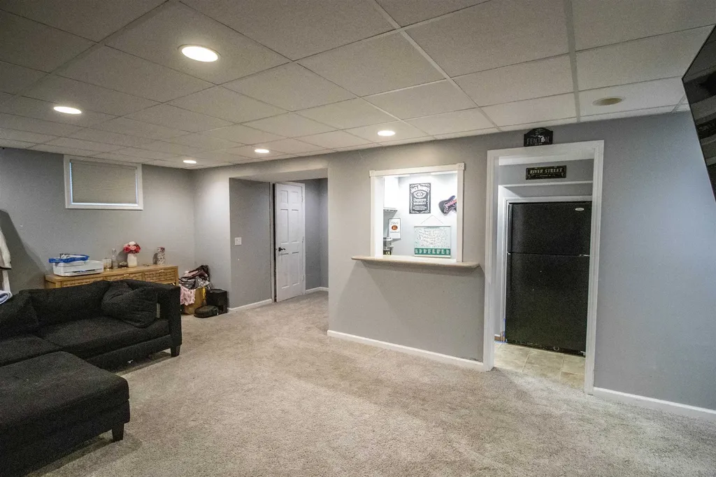 1389 N Long Lake Road Fenton Charter Township MI 48430