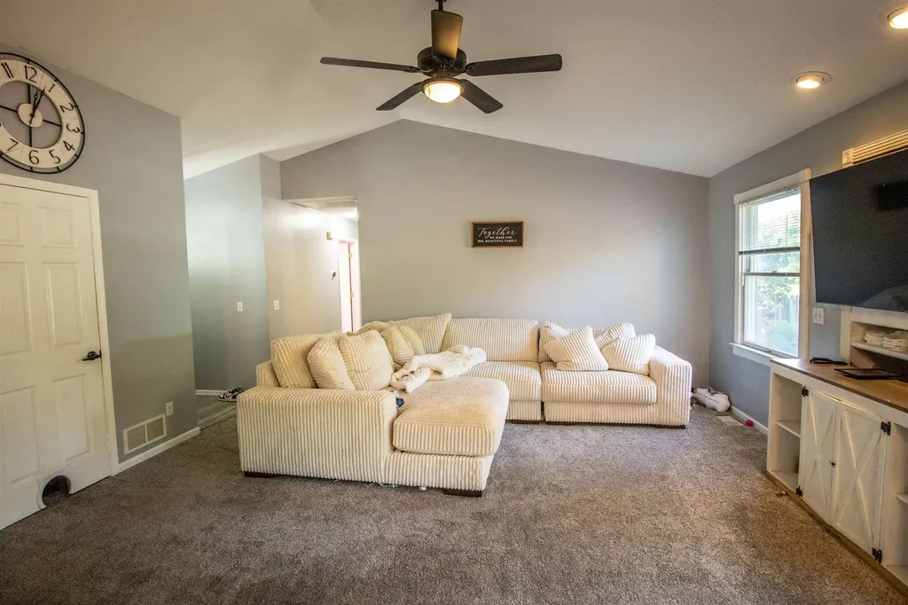 1389 N Long Lake Road Fenton Charter Township MI 48430