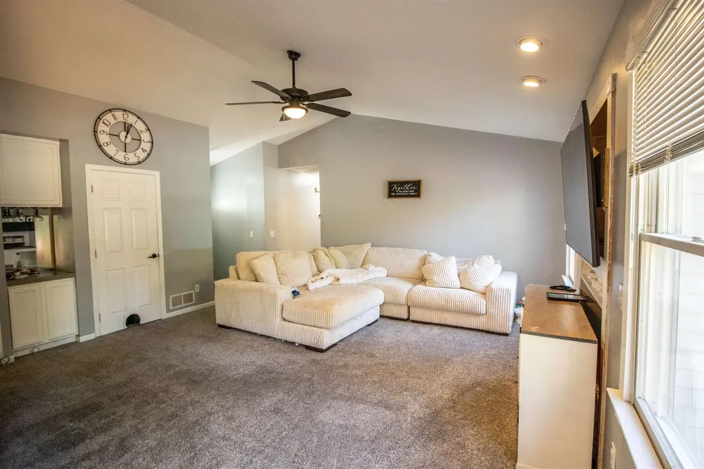 1389 N Long Lake Road Fenton Charter Township MI 48430