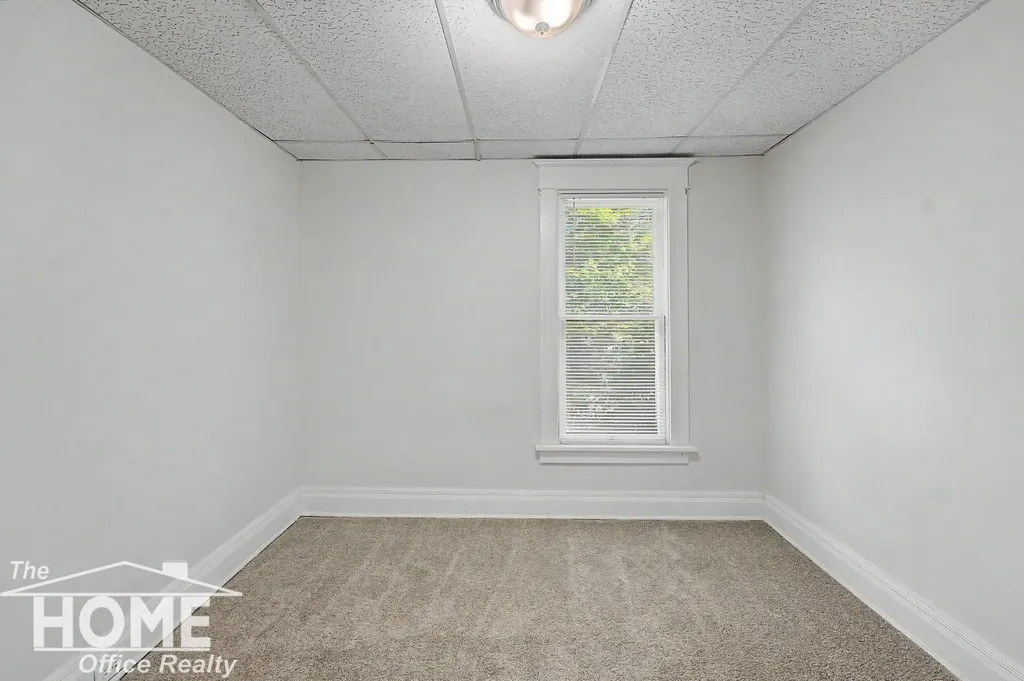 432-434 E Oliver Street Owosso City MI 48867