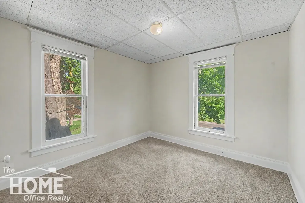 432-434 E Oliver Street Owosso City MI 48867