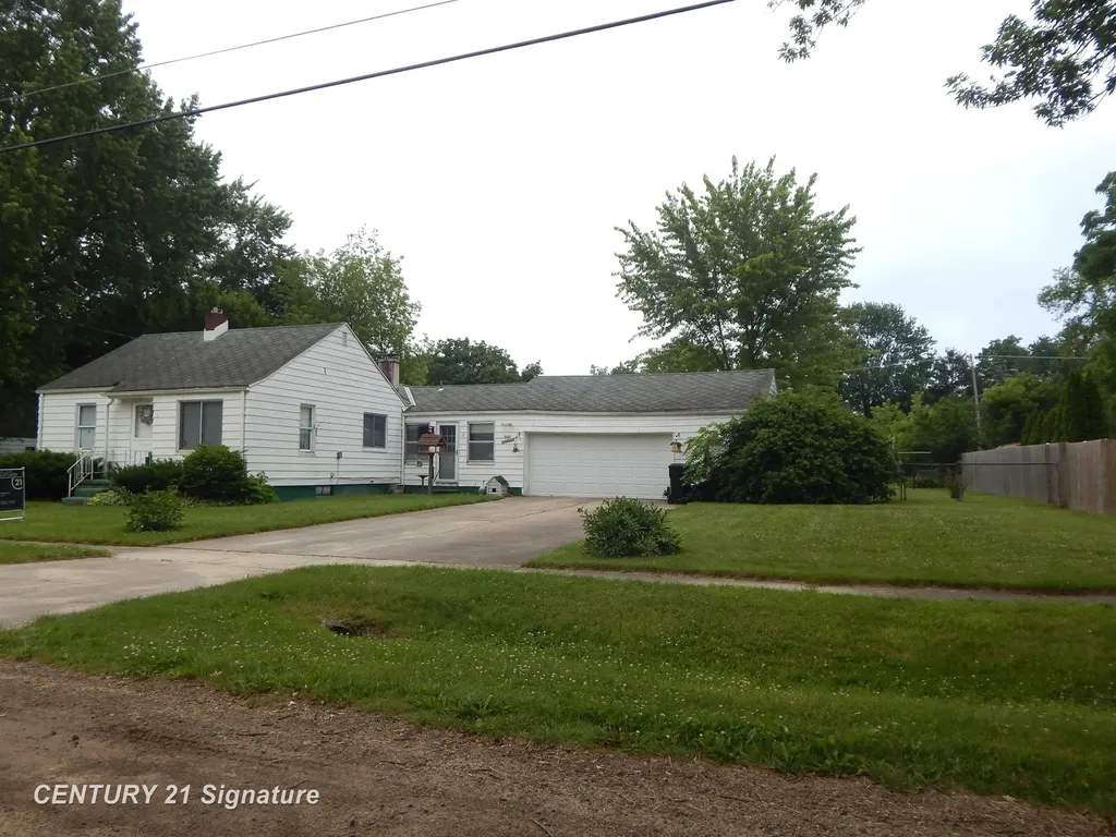 3227 W Parkway Avenue Mt. Morris Township MI 48504