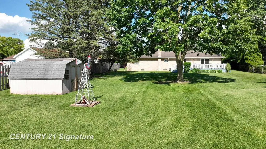 2399 Plainview Drive Clayton Charter Township MI 48433