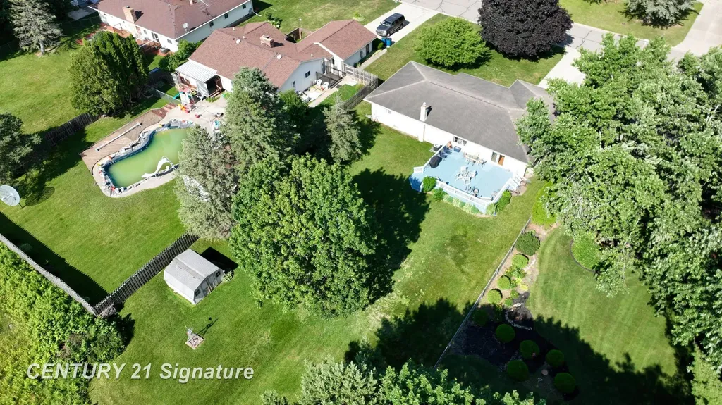 2399 Plainview Drive Clayton Charter Township MI 48433