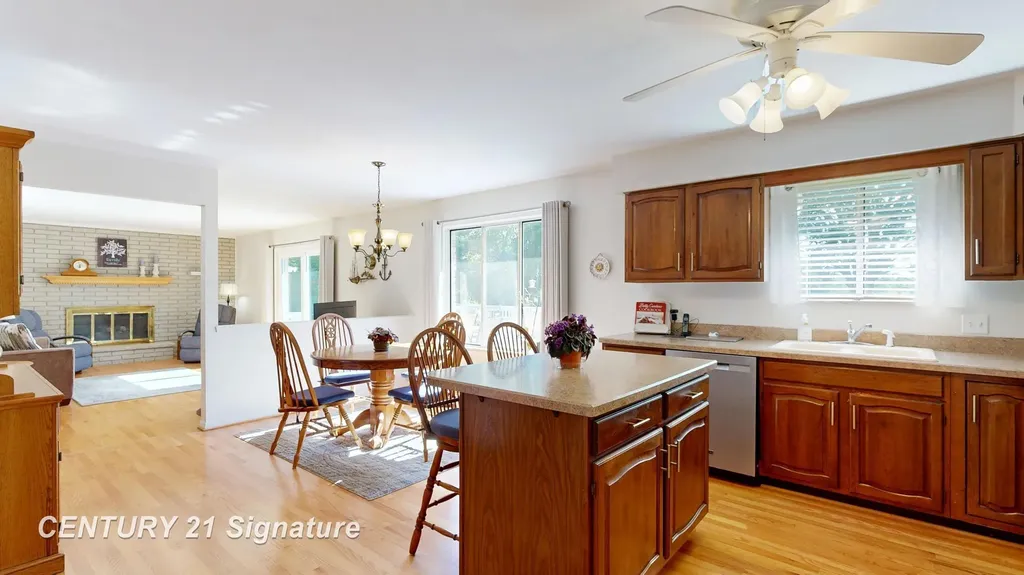 2399 Plainview Drive Clayton Charter Township MI 48433