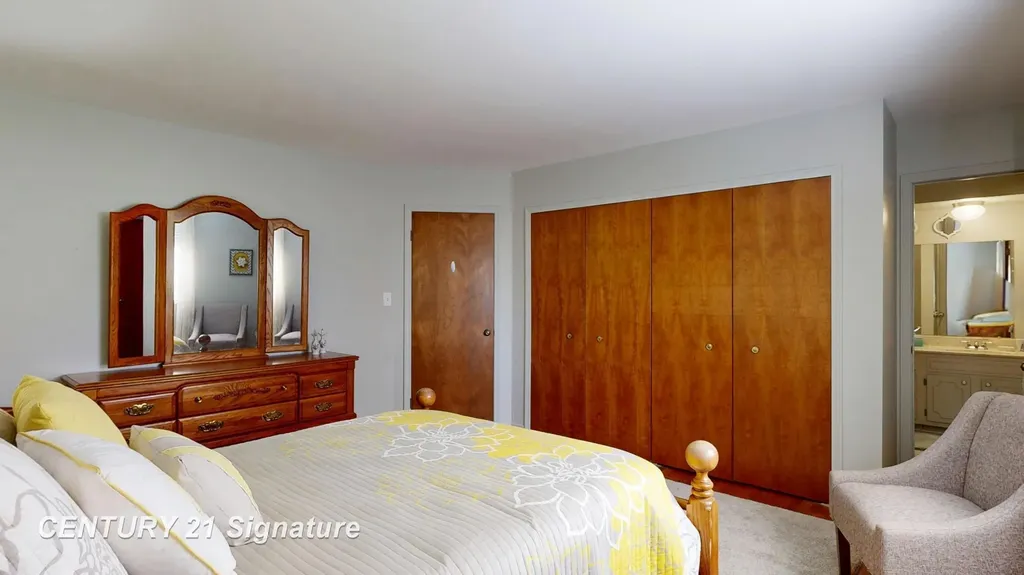 2399 Plainview Drive Clayton Charter Township MI 48433