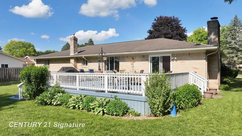 2399 Plainview Drive Clayton Charter Township MI 48433