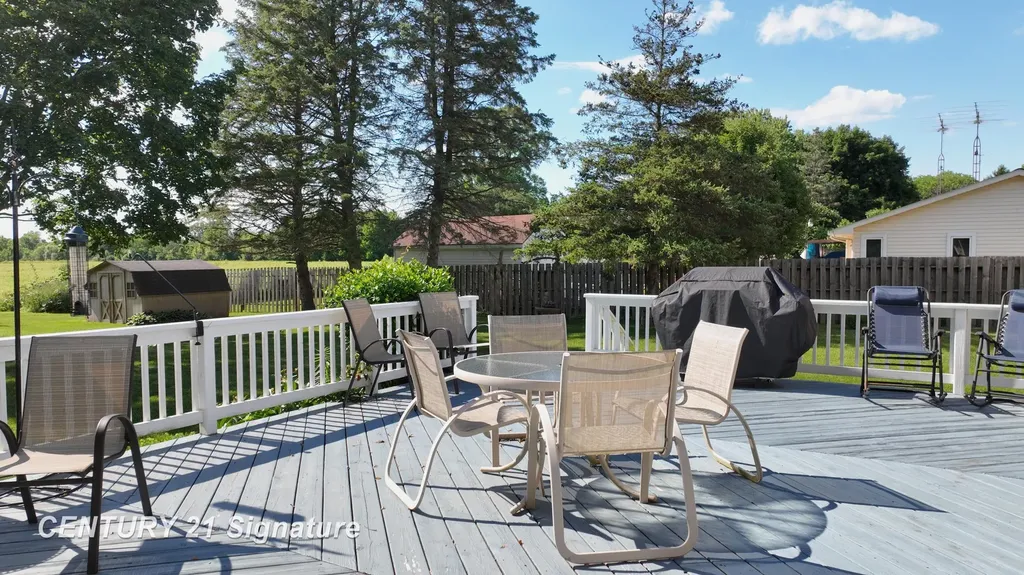 2399 Plainview Drive Clayton Charter Township MI 48433