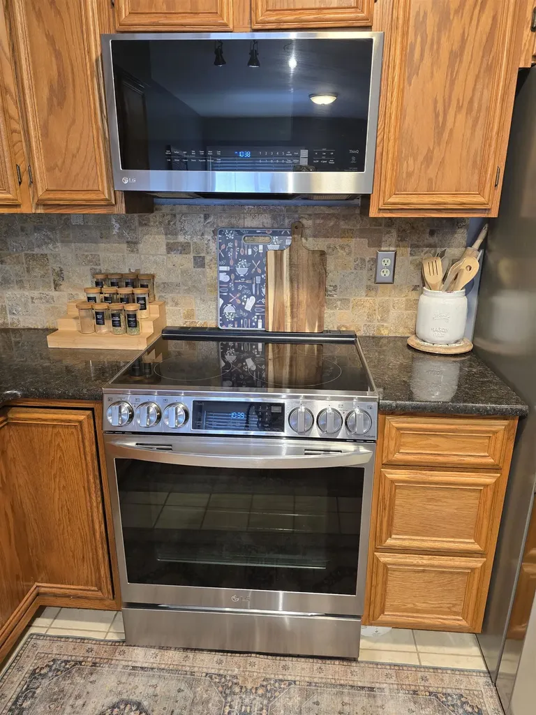 45603 Bristol Bay Drive Macomb Township MI 48044