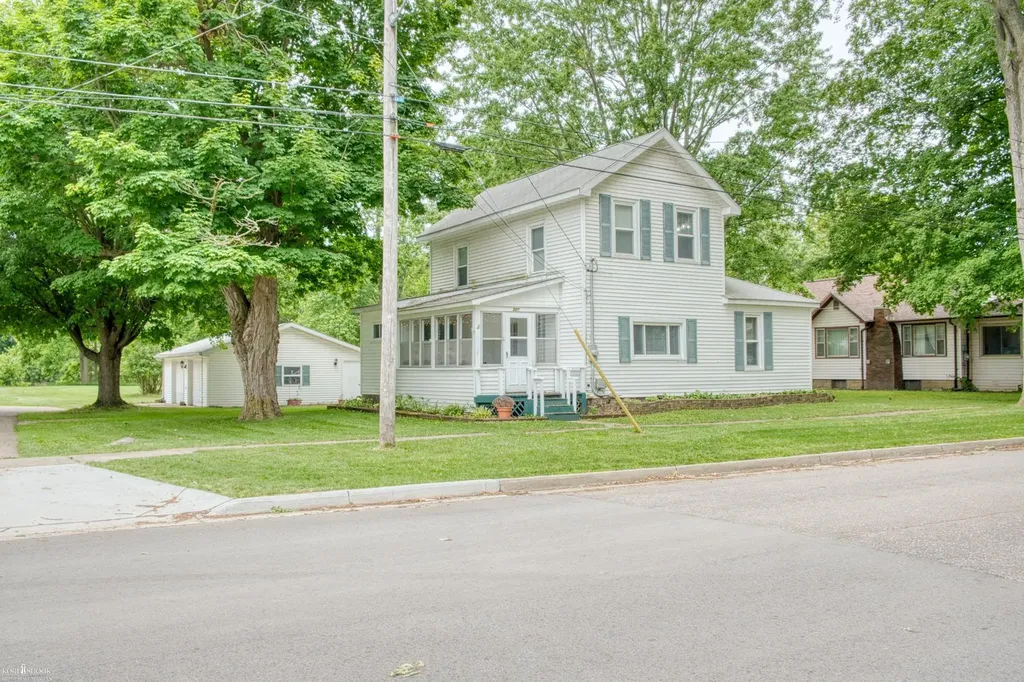 301 Ferry Street Corunna City MI 48817