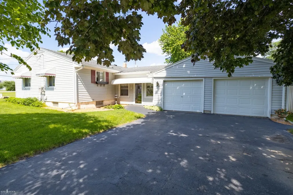 9960 E Newburg Road Vernon Township MI 48429