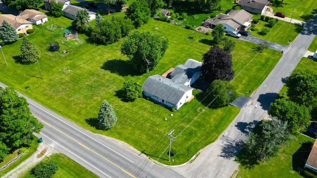 9960 E Newburg Road Vernon Township MI 48429