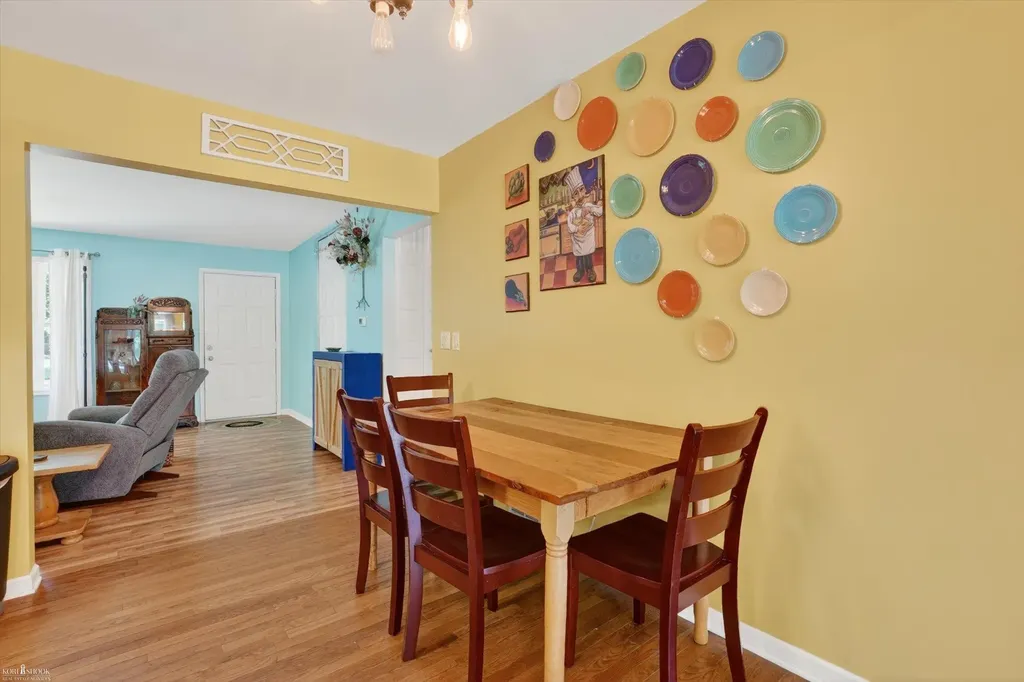 313 Dutch Mill Drive Flushing City MI 48433