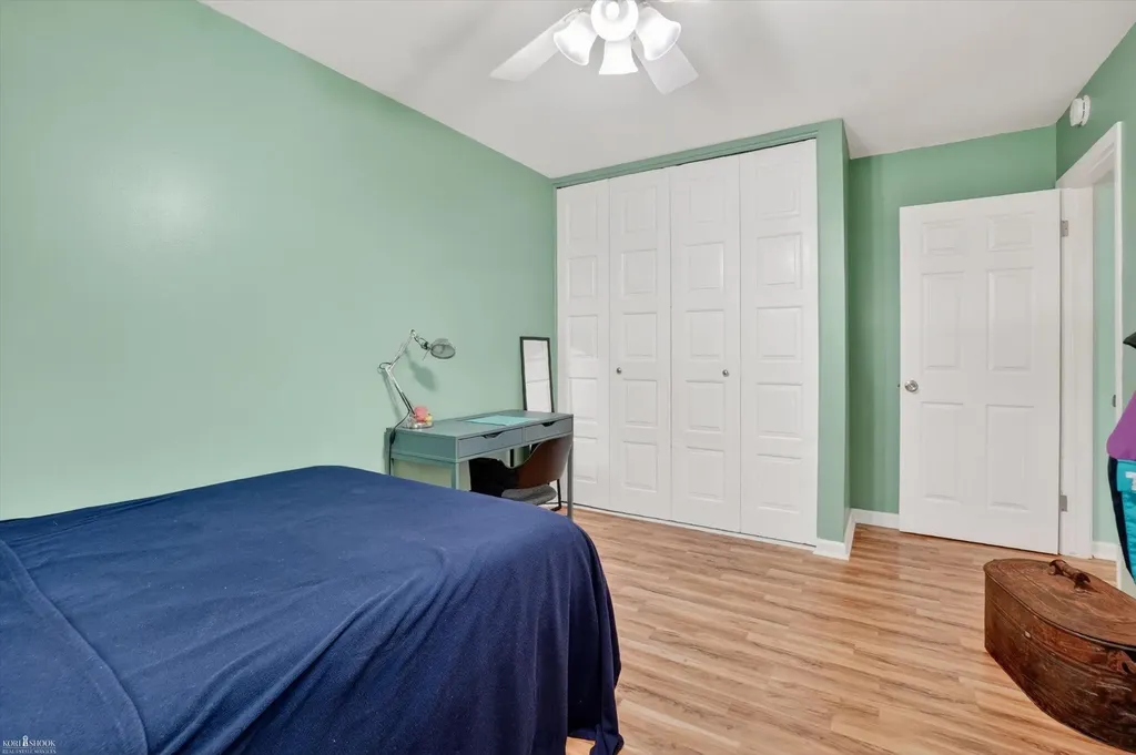 313 Dutch Mill Drive Flushing City MI 48433
