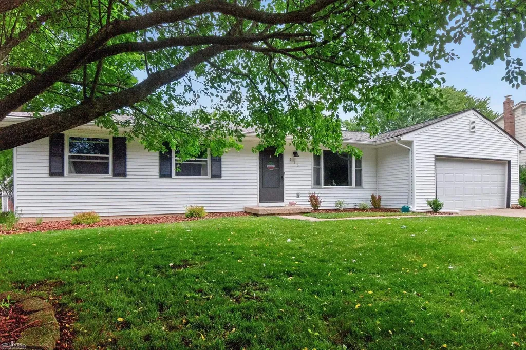 313 Dutch Mill Drive Flushing City MI 48433