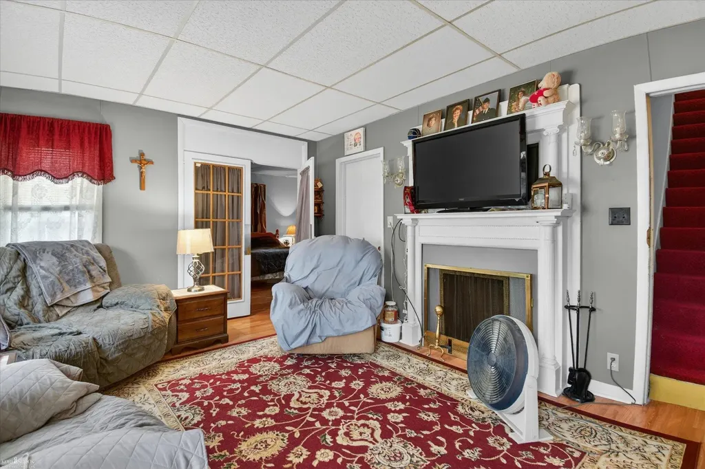 211 Marquette Street Durand City MI 48429