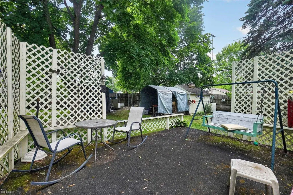 211 Marquette Street Durand City MI 48429