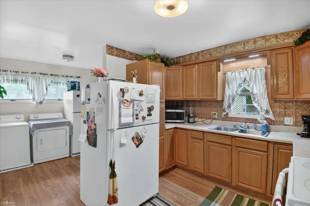 211 Marquette Street Durand City MI 48429