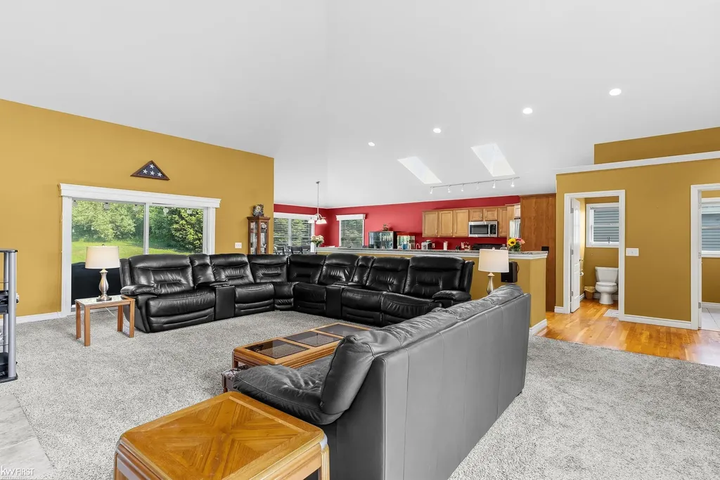16355 Red Fox Trail Fenton Charter Township MI 48451