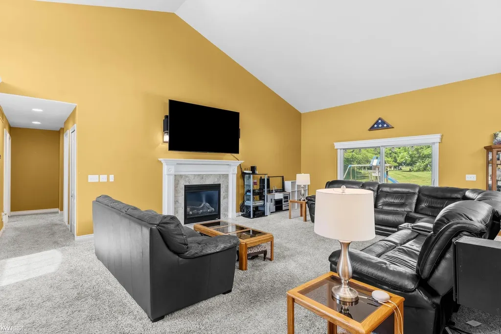 16355 Red Fox Trail Fenton Charter Township MI 48451