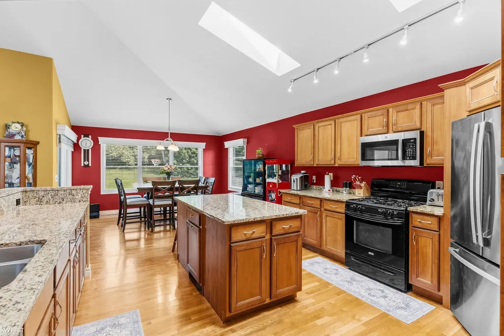 16355 Red Fox Trail Fenton Charter Township MI 48451