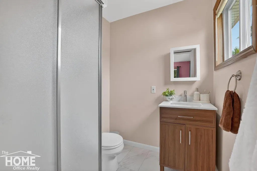 823 Tracy Street Owosso Charter Township MI 48867
