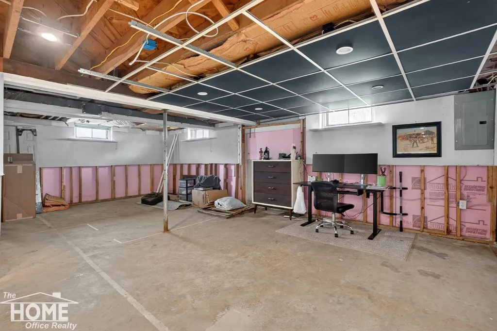 823 Tracy Street Owosso Charter Township MI 48867