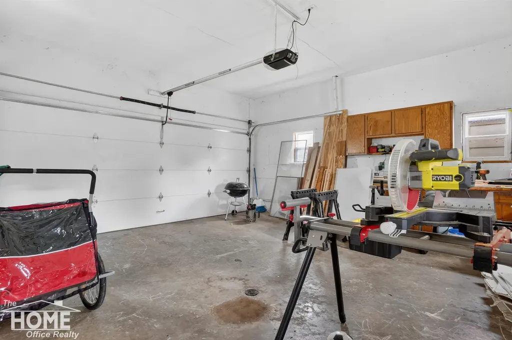 823 Tracy Street Owosso Charter Township MI 48867