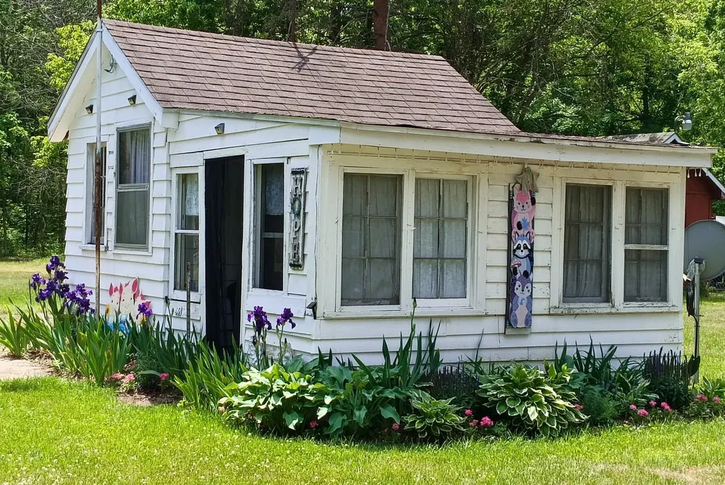 1079 W Moore Road Spaulding Township MI 48601
