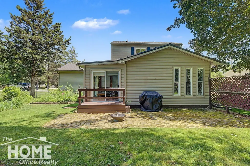 723 Center Street Owosso City MI 48867