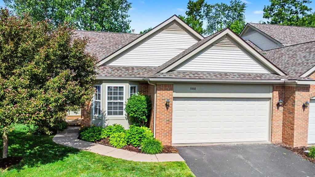 5888 Augusta Lane Holly Township MI 48439