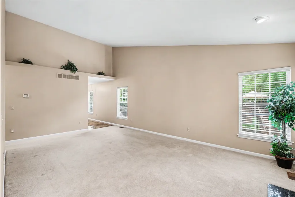 5888 Augusta Lane Holly Township MI 48439
