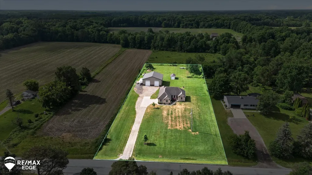 6339 W Wilson Road Vienna Charter Township MI 48420