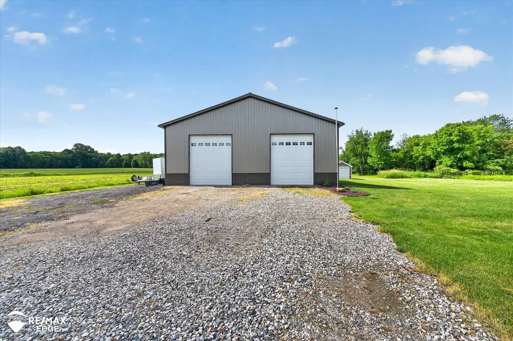 6339 W Wilson Road Vienna Charter Township MI 48420
