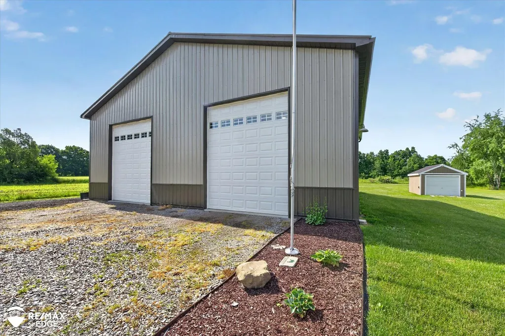 6339 W Wilson Road Vienna Charter Township MI 48420