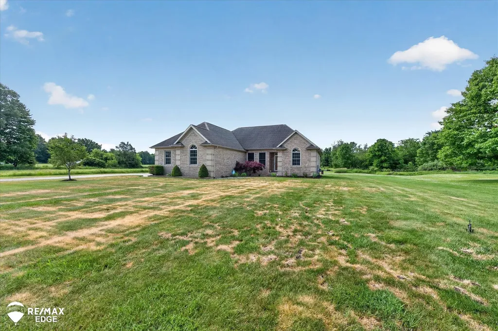 6339 W Wilson Road Vienna Charter Township MI 48420