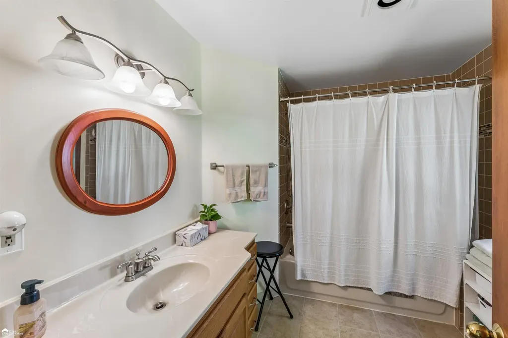 6300 Bullard Road Tyrone Township MI 48430