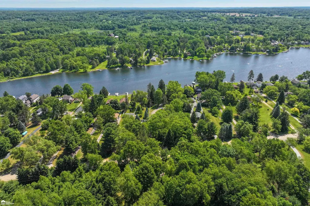 6300 Bullard Road Tyrone Township MI 48430