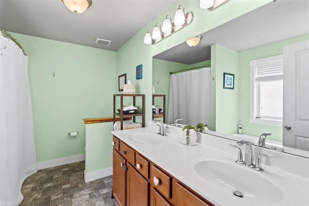 16589 Bedington Drive Fenton Charter Township MI 48451
